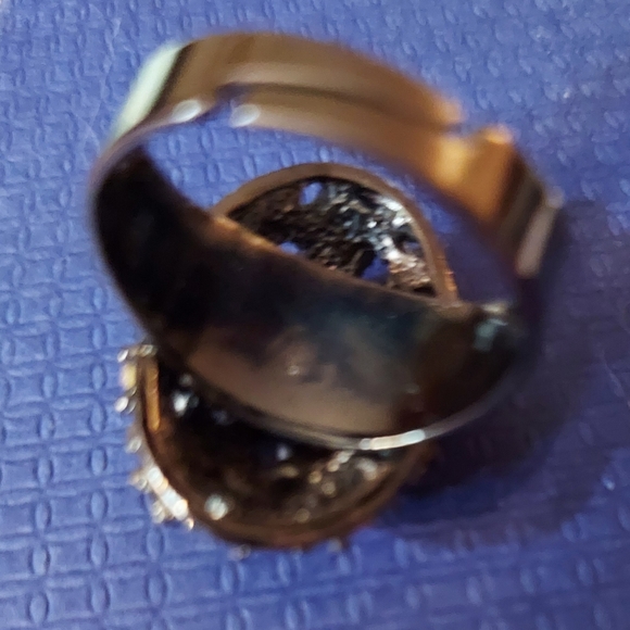 Ladies ring - Picture 3 of 4